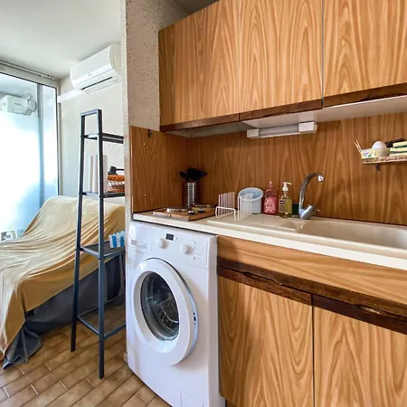 Studio Cabine Dans Avec Piscine